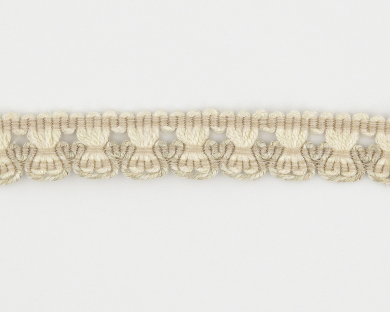 NARROW BRAID